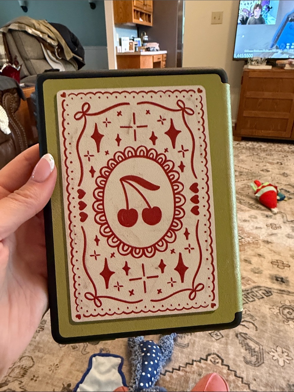 E-Reader (Kindle) Sleeve Case in Green with Pink Playing Card Design - Picture 2 of 3